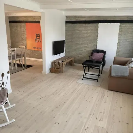 Skont Midt I Marstal. Marstal